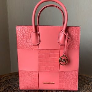 MK Michael Kors Medium Mercer Tote